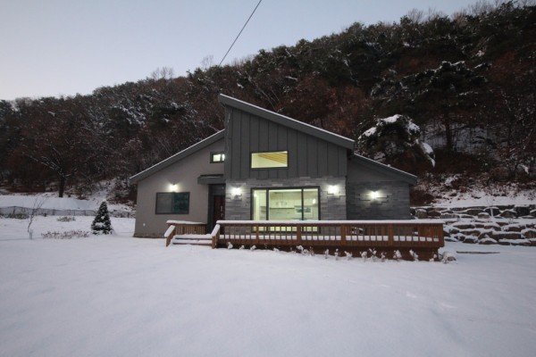 수공예 공방 겸 별장형 주택